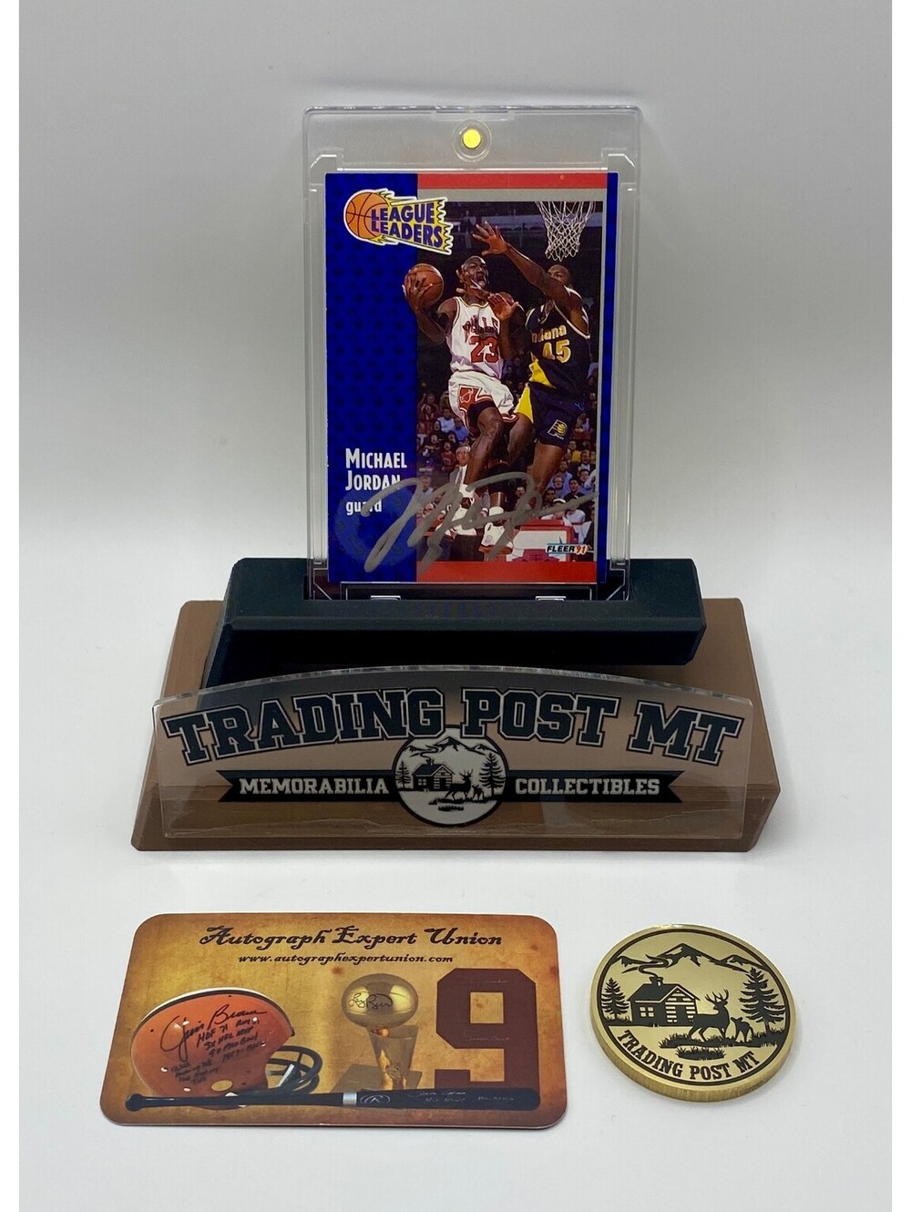 Michael Jordan Signed Card With COA (121153) (Bulls)